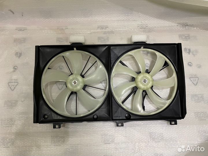 Диффузор в сборе toyota Camry v40