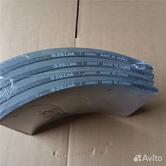 Накладка тормозная передняя большая