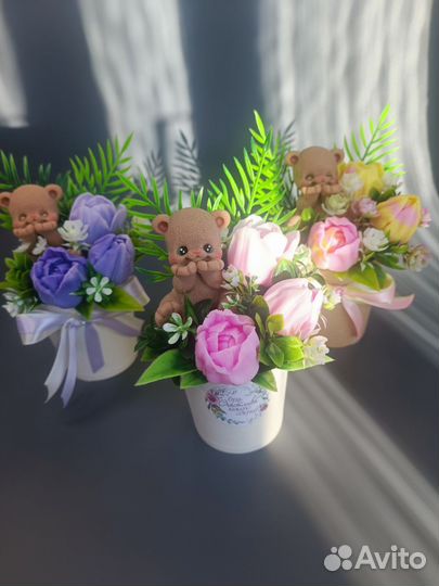 Мини-букетик из мыла с мишкой