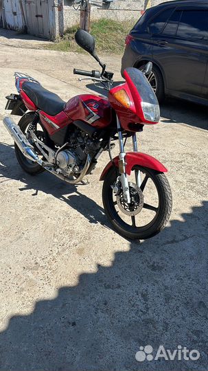 Yamaha ybr125