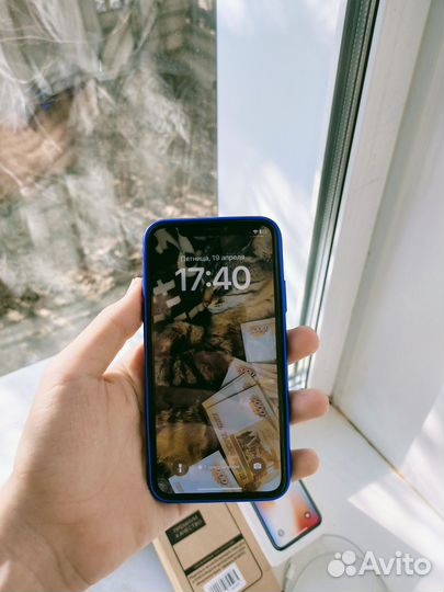 iPhone X, 64 ГБ