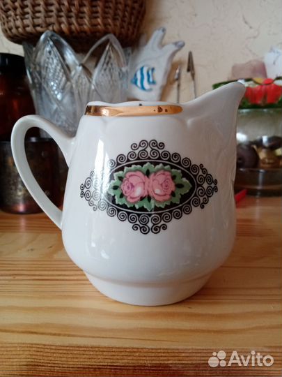 Советский молочник, чехословацкий. Лот 2