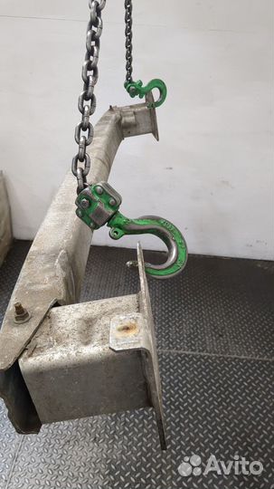 Усилитель бампера передний Citroen C4