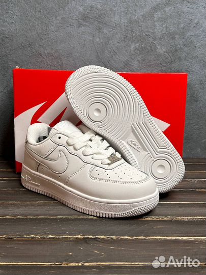 Кроссовки детские Nike Air Force 1