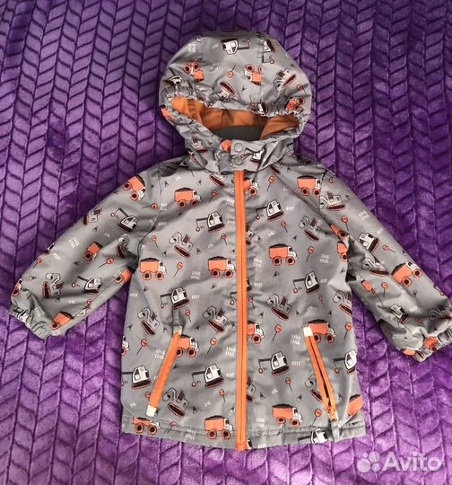 Куртка демисезонная для мальчика и джинсы 92