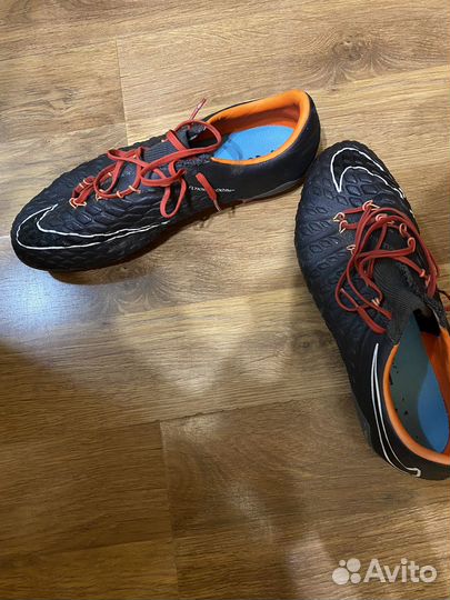 Бутсы nike hypervenom