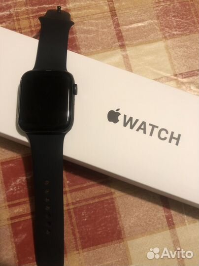 Apple Watch SE 44mm