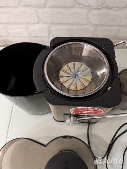 Соковыжималка scarlett sc je50s35