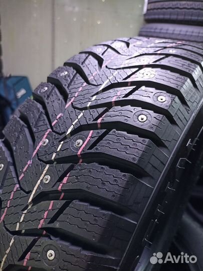 Marshal WinterCraft Ice WI31 225/55 R17 98T