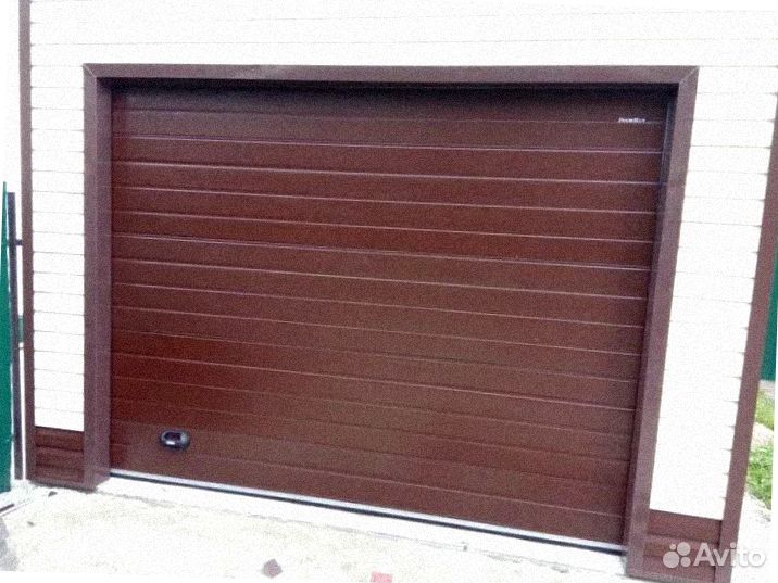 Гаражные секционные ворота