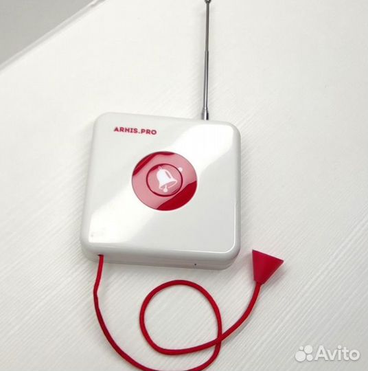 Кнопка вызова персонала для таулетов и санузлов