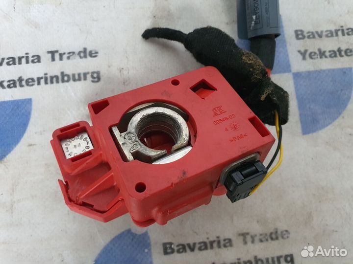 Плюсовой провод аккумуляторной батареи BMW x5 e70