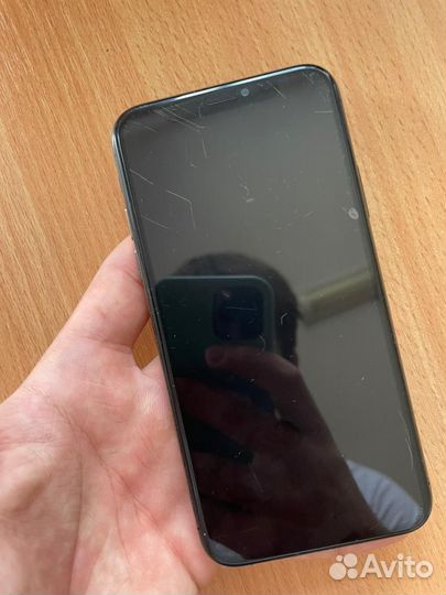 iPhone Xs, 64 ГБ