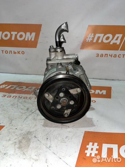 Компрессор кондиционера Volvo XC60 2010 31267141