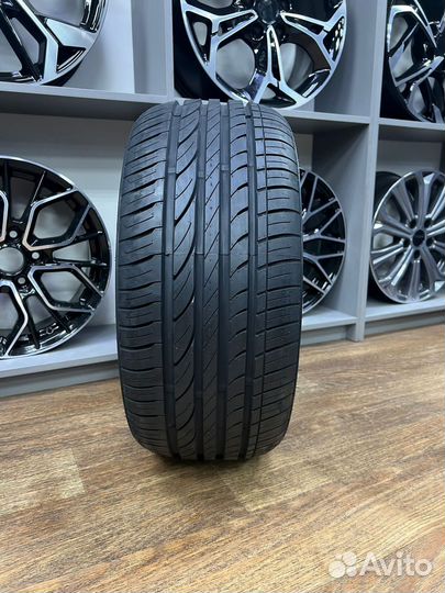 Leao Nova-Force 235/40 R18 95W