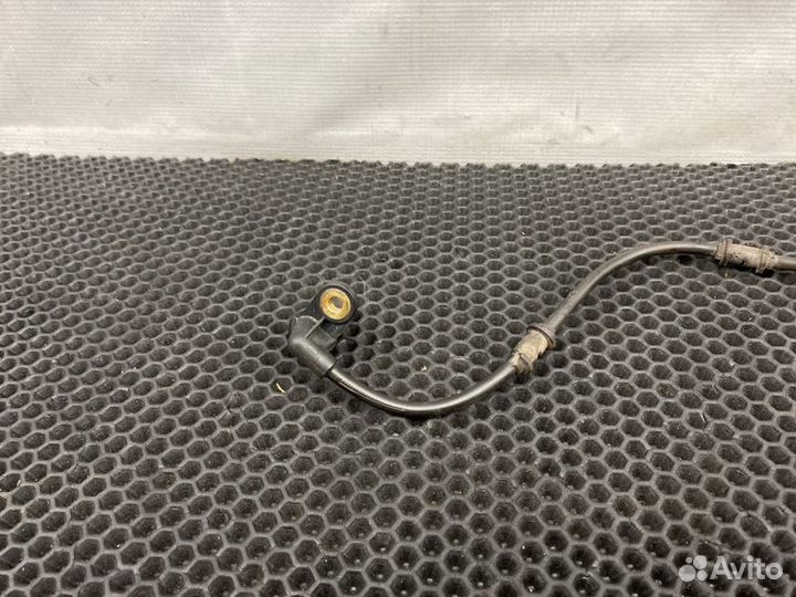 Датчик abs задний левый Mercedes-Benz Ml-Class