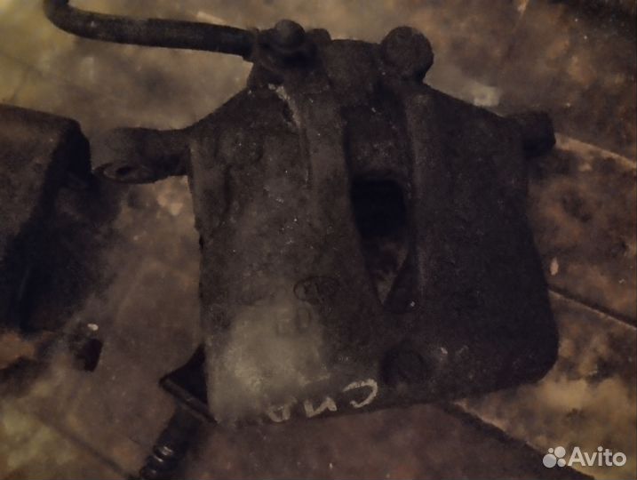 Суппорт передний Киа Сиид ед