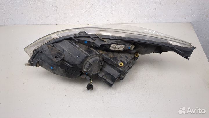 Фара (передняя) Opel Meriva 2010, 2011