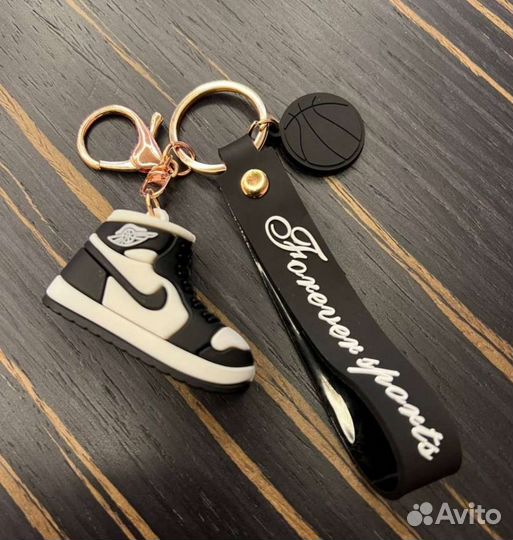 Брелок для ключей