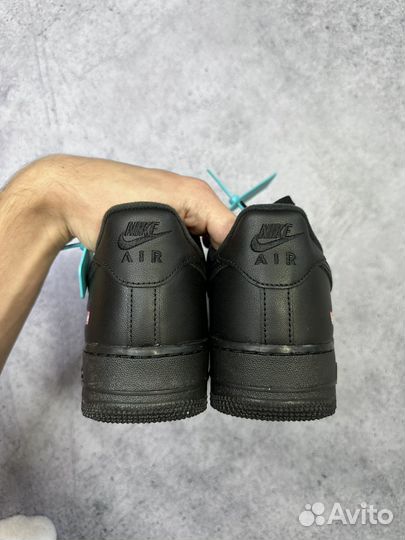 Nike air force 1 low supreme black