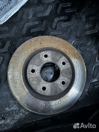 Передние тормозные диски Nissan juke