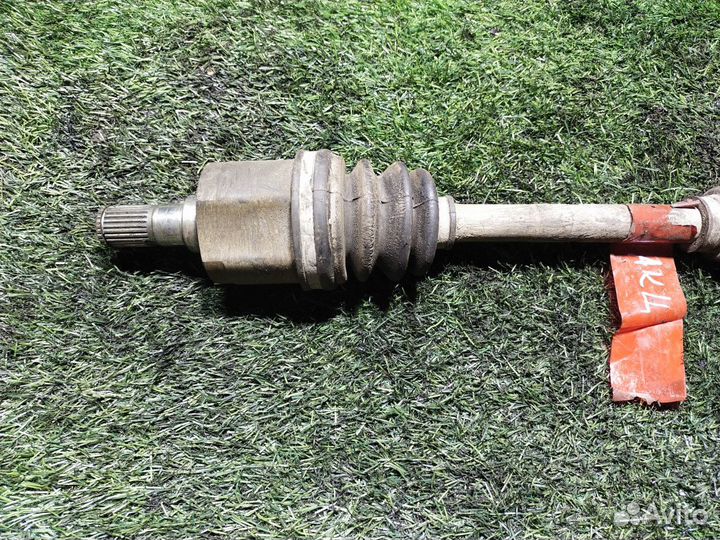 Привод передний правый Hyundai Accent