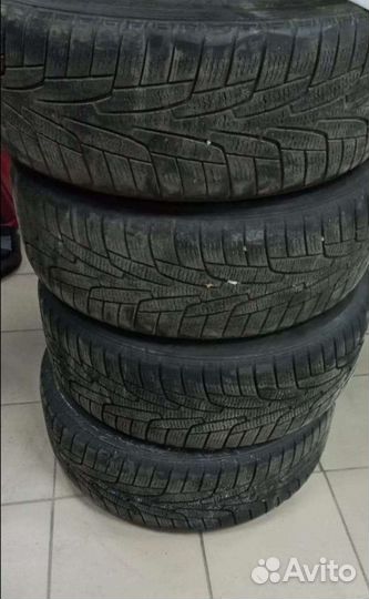 R17 Kumho I'Zen KW31 225/55, PCD 5x112 DIA 120