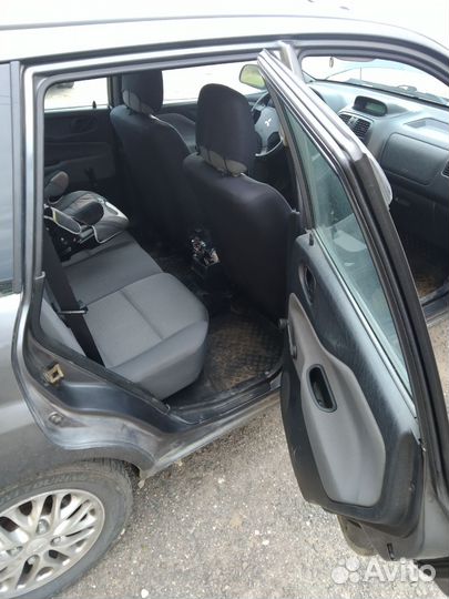 Mitsubishi Space Star 1.6 МТ, 2004, 210 000 км
