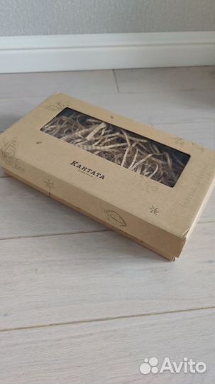 Подарочная коробка крафт кантата с наполнителем