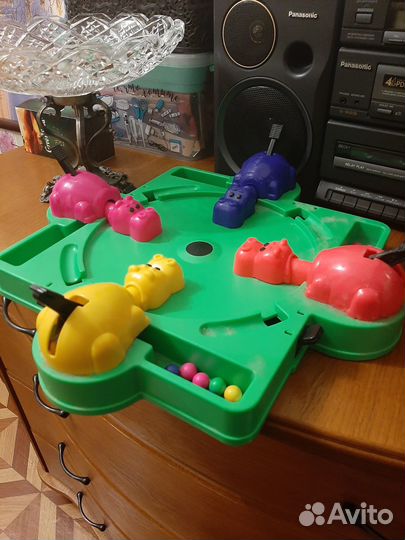 Игрушка бегемотики глотающие шарики