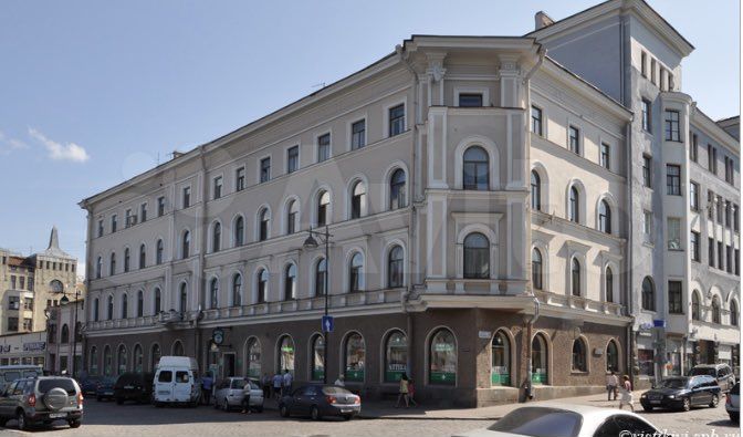 3-к. квартира, 100 м², 3/4 эт.