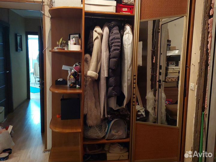 Шкаф купе с зеркалом бу