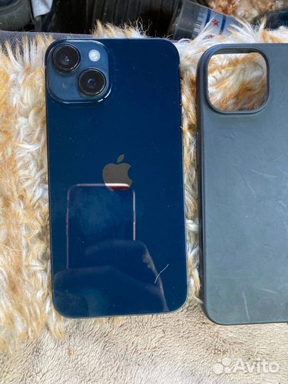 Телефон iPhone 14