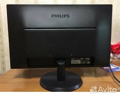 Монитор Philips 223v5l