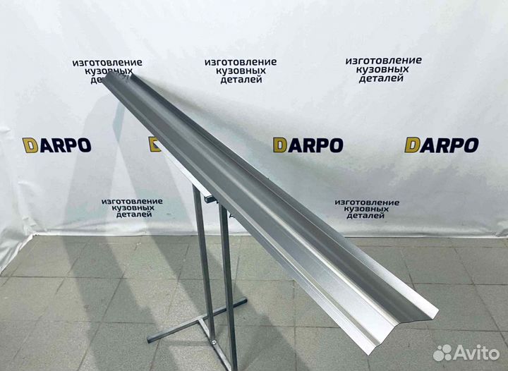 Пороги для Honda C-RV 2 II (2001–2006)