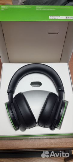 Гарнитура Xbox Wireless Headset