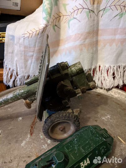 Игрушки бтр,танк, СССР