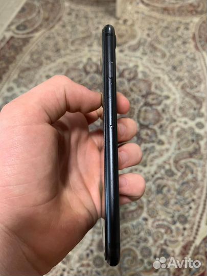 iPhone 7, 32 ГБ