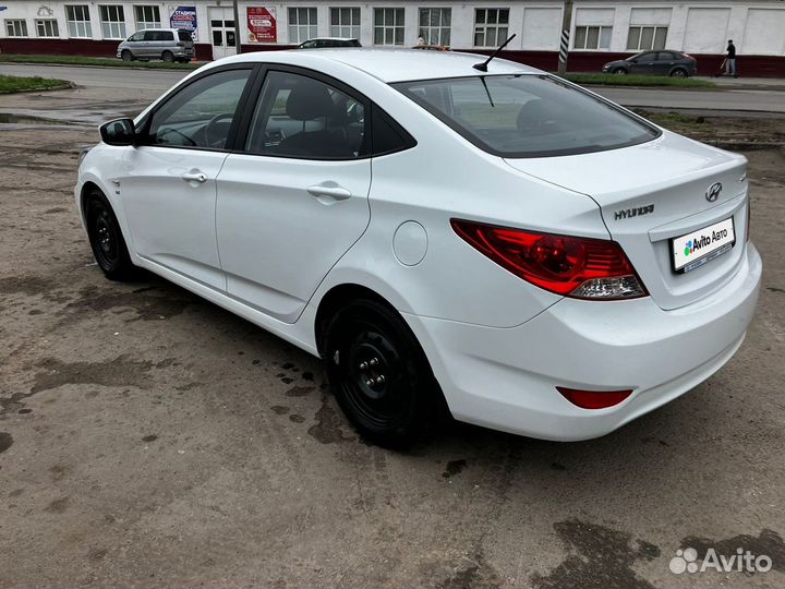 Hyundai Solaris 1.6 AT, 2014, 75 000 км