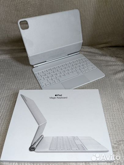 Apple Magic Keyboard iPad Air и iPad Pro 11