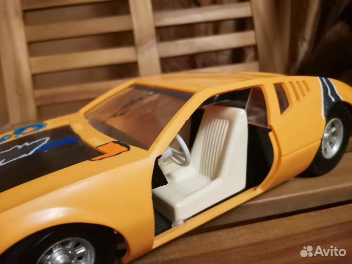 Mangusta De Tomaso. Модели автомобилей СССР