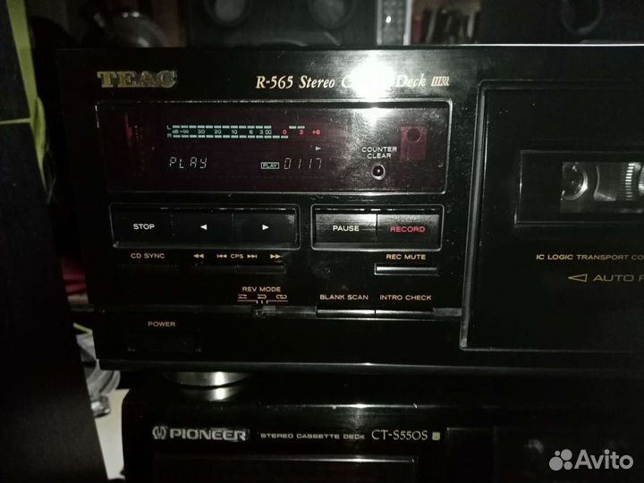 Дека кассетная Teac R-565 с автореверсом