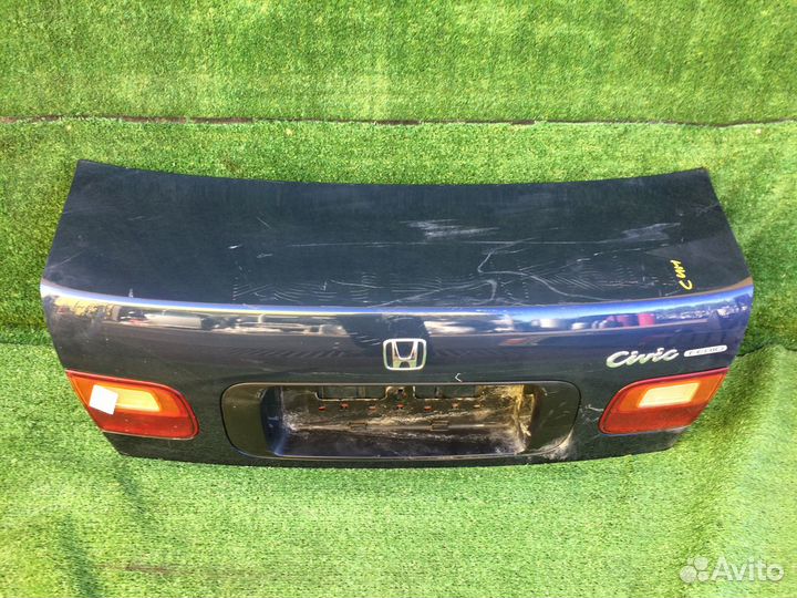 Крышка багажника sedan Honda Civic EG Синяя царапи