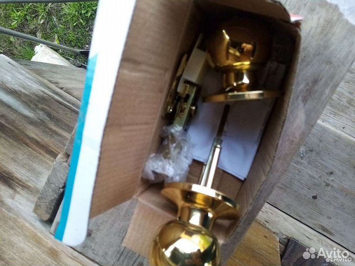 Дверная ручка