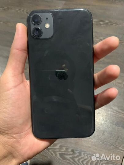 iPhone 11, 64 ГБ