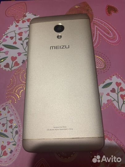 Meizu 16, 6/64 ГБ