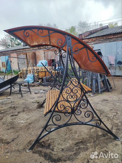 Садовая качель