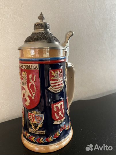 Пивная кружка с крышкой