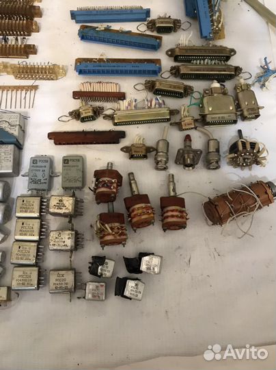 Радиодетали СССР Реле разъемы переключатели