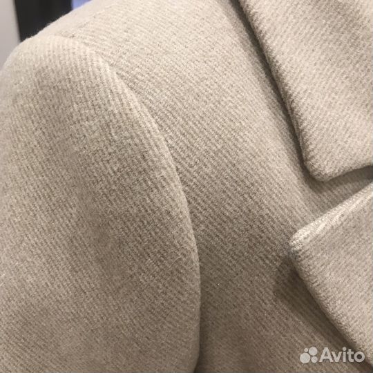 Пальто женское демисезонное 46